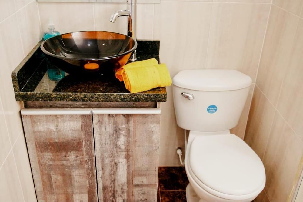 Linda Vista Y Excelente Ubicación Apartamento *