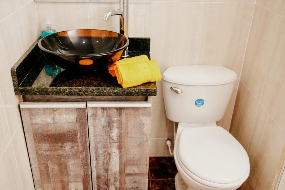 Linda Vista Y Excelente Ubicación Apartamento *